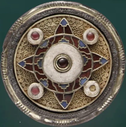 Anglo-Saxon gold and garnet disk brooch, early 600s